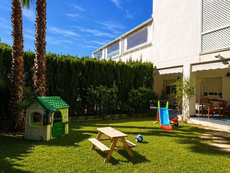Apartment for Sale in Nueva Andalucía, Malaga 13