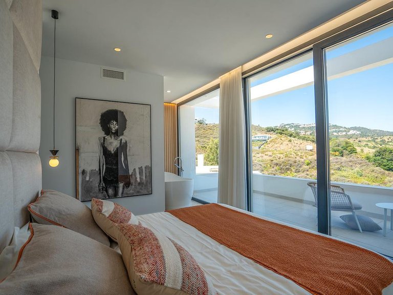 Villa for Sale in La Cala Golf, Malaga 11