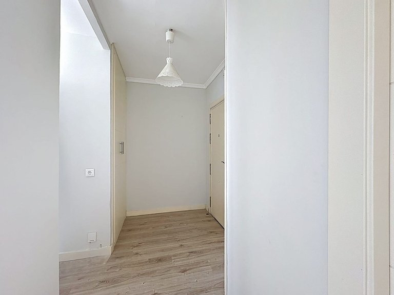 Apartment for Sale in Malagueta, Malaga 15