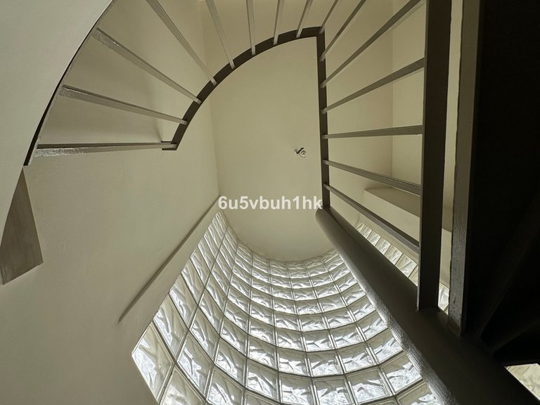 Villa for Sale in Málaga, Malaga 11