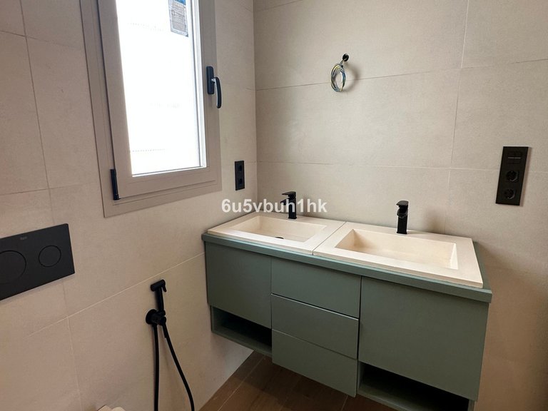 Villa for Sale in Málaga, Malaga 21