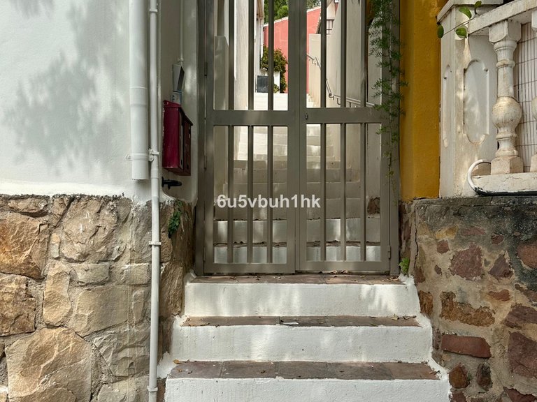 Villa for Sale in Málaga, Malaga 30