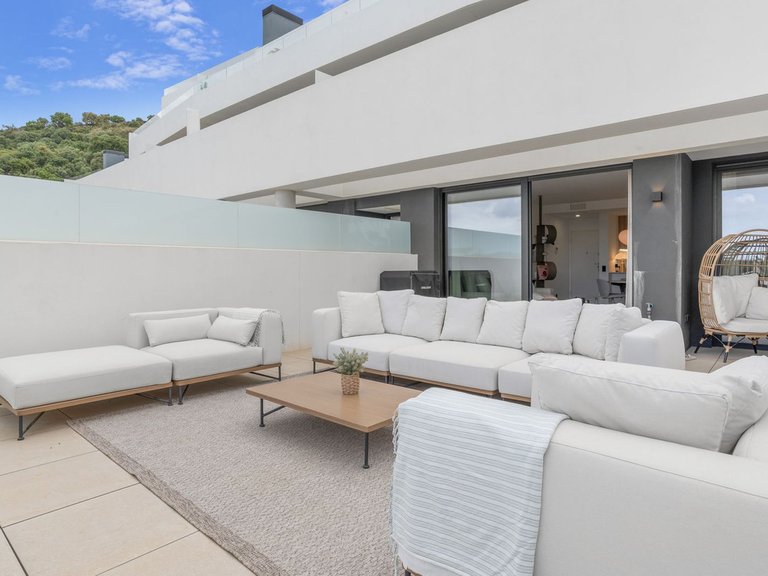 Apartment for Sale in Altos De Los Monteros, Malaga 19
