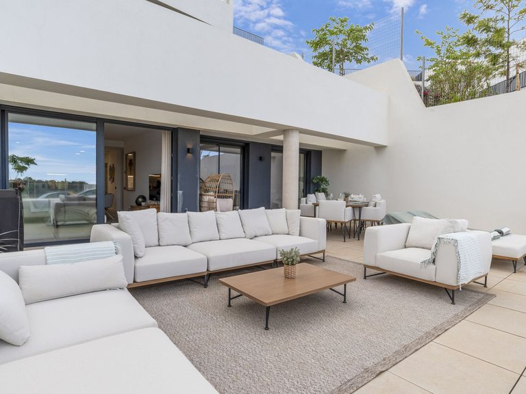 Apartment for Sale in Altos De Los Monteros, Malaga 2