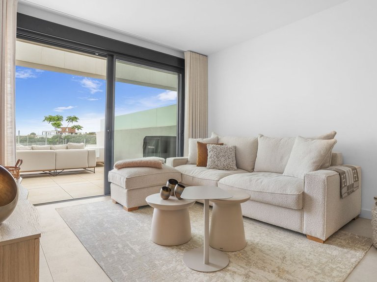 Apartment for Sale in Altos De Los Monteros, Malaga 3