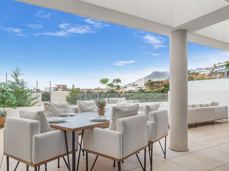 Apartment for Sale in Altos De Los Monteros, Malaga 4