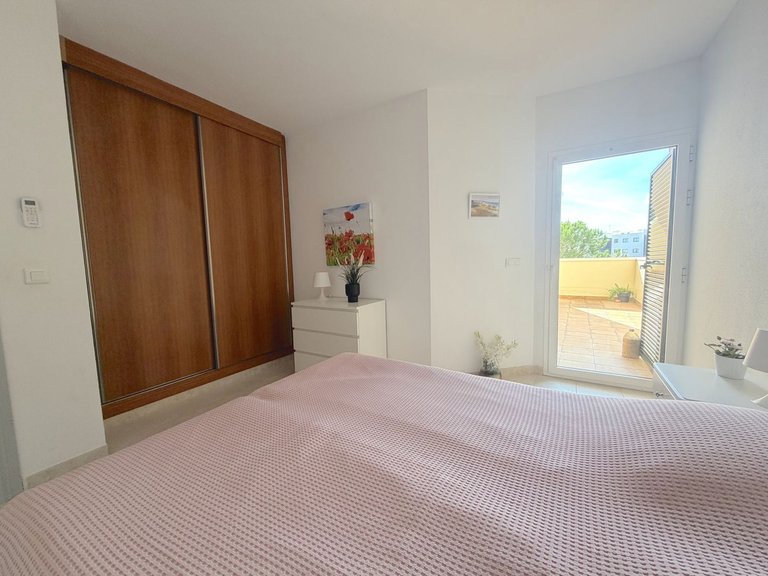 Apartment for Sale in Higueron, Malaga 15