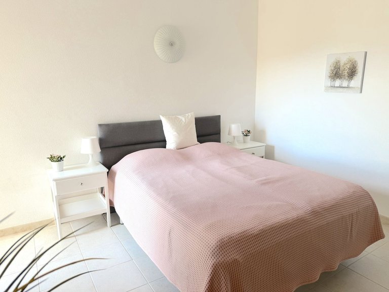 Apartment for Sale in Higueron, Malaga 17