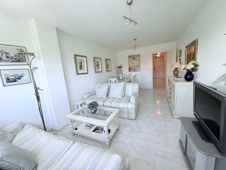 Apartment for Sale in Estepona, Malaga 10