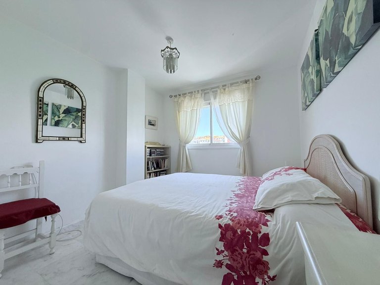 Apartment for Sale in Estepona, Malaga 16