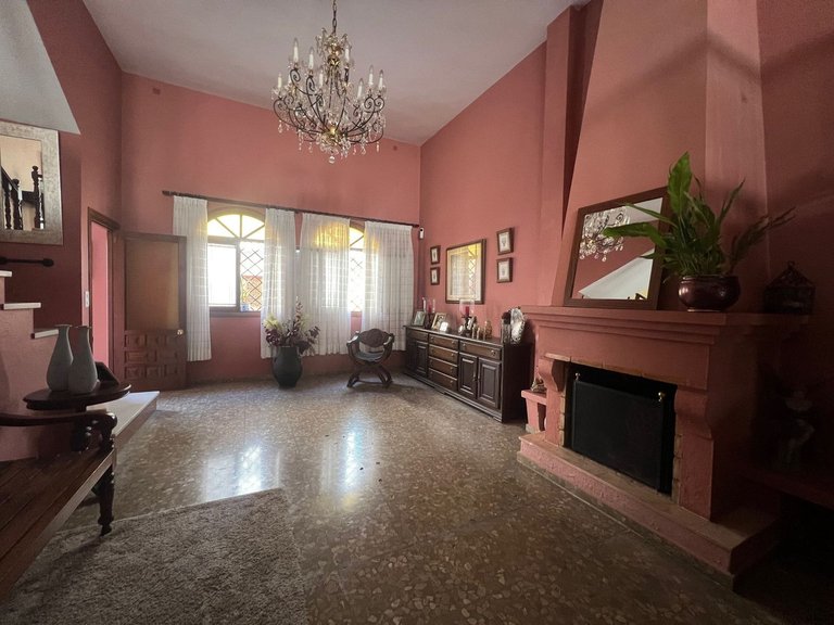 Villa for Sale in Estepona, Malaga 12