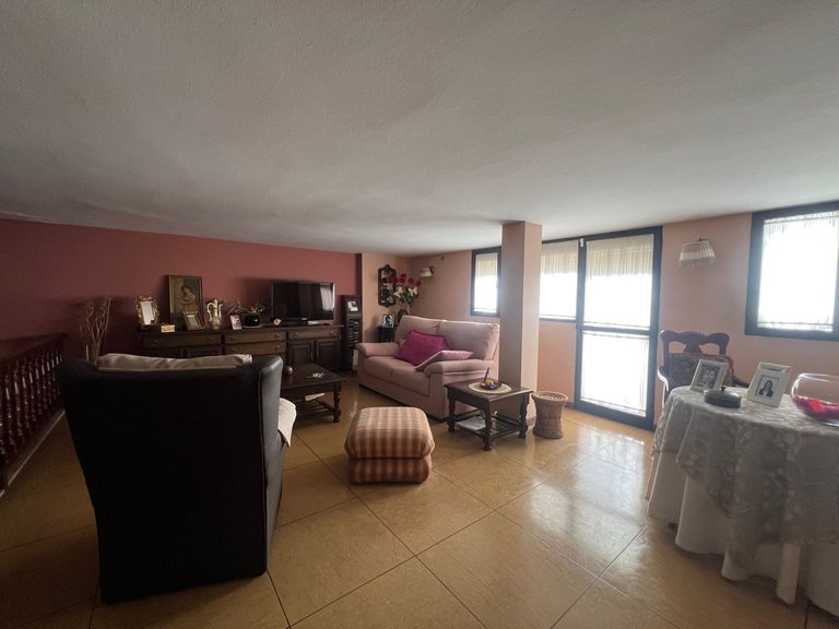 Villa for Sale in Estepona, Malaga 25