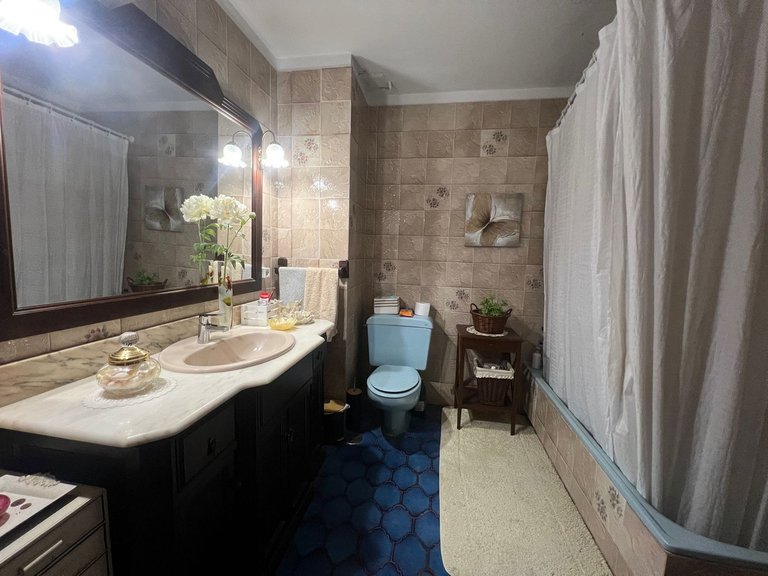 Villa for Sale in Estepona, Malaga 32