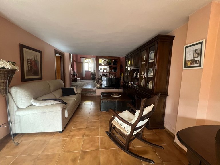 Villa for Sale in Estepona, Malaga 8