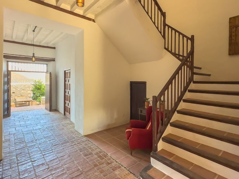 Villa for Sale in Montes De Málaga, Malaga 16