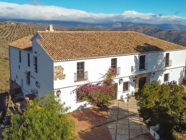 Villa for Sale in Montes De Málaga, Malaga 61
