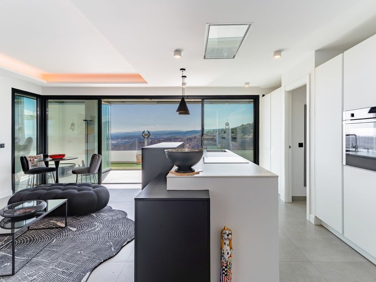 Apartment for Sale in Estepona, Malaga 1
