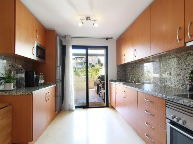 Apartment for Sale in Benahavís, Malaga 10