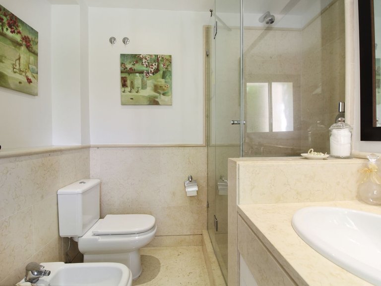 Apartment for Sale in Benahavís, Malaga 18