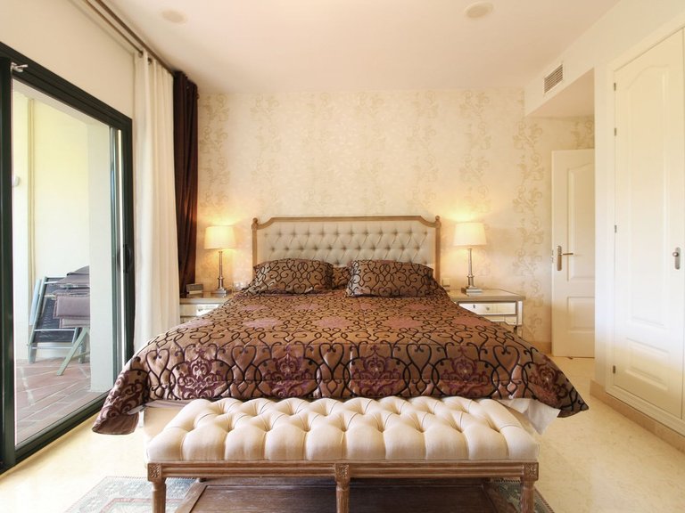Apartment for Sale in Benahavís, Malaga 6