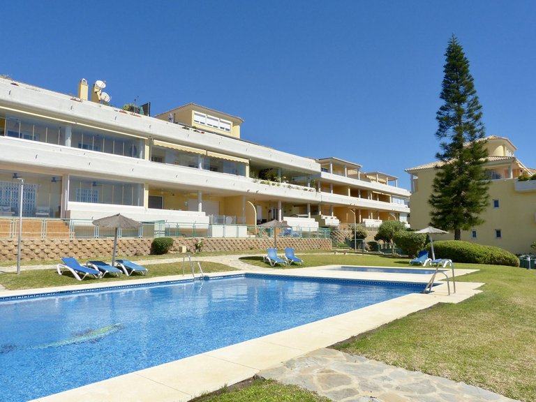 Apartment for Sale in Cabopino, Malaga 1