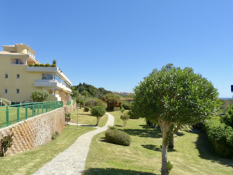 Apartment for Sale in Cabopino, Malaga 24