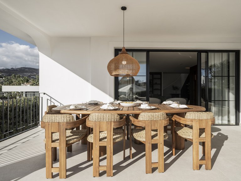 Villa for Sale in Nueva Andalucía, Malaga 35