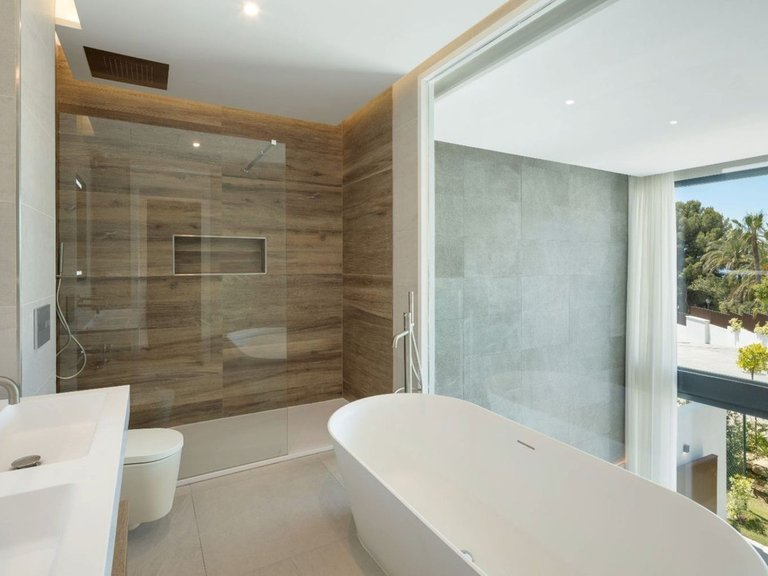 Town House for Sale in Río Real, Malaga 13
