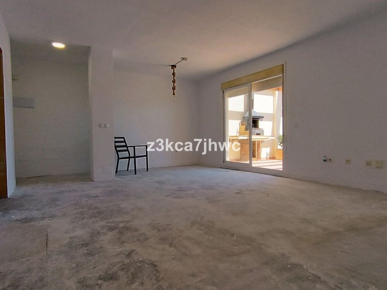 Apartment for Sale in Cancelada, Malaga 14