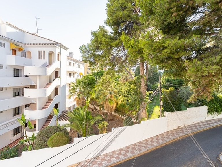 Apartment for Sale in Benalmadena Costa, Malaga 22