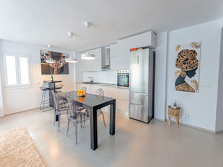 Apartment for Sale in Puerto Banús, Malaga 5