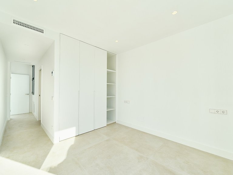 Villa for Sale in Estepona, Malaga 14