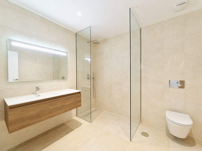 Villa for Sale in Estepona, Malaga 18