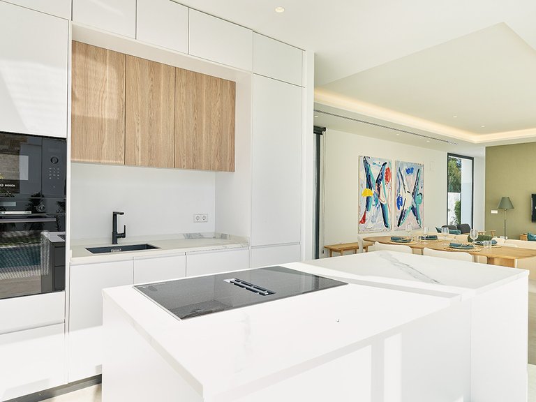 Villa for Sale in Estepona, Malaga 4