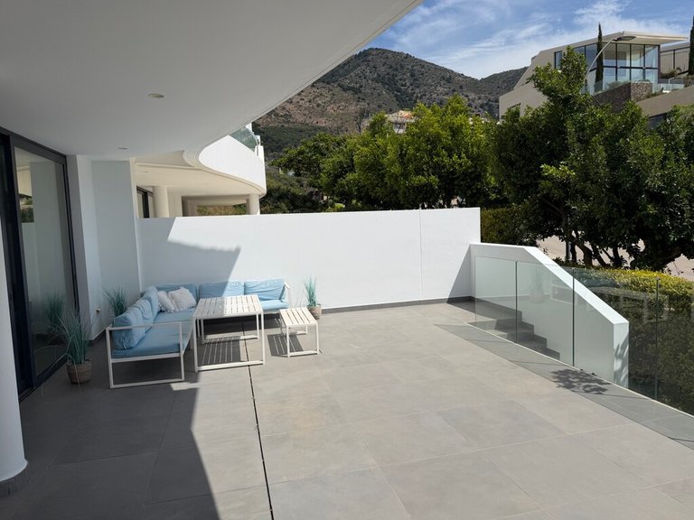 Apartment for Sale in Higueron, Malaga 9