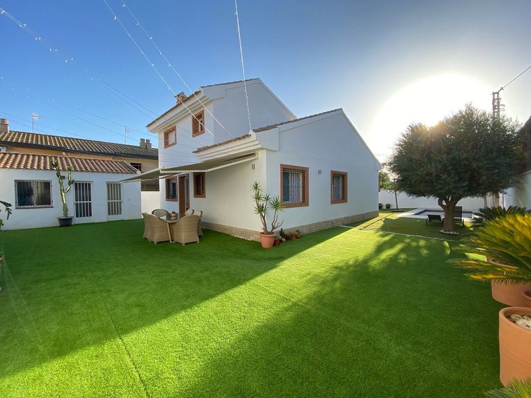 Villa for Sale in Torre De La Horadada, Alicante 23