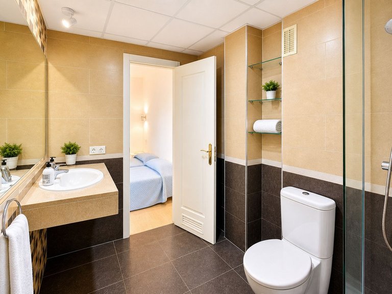 Apartment for Sale in La Duquesa, Malaga 10