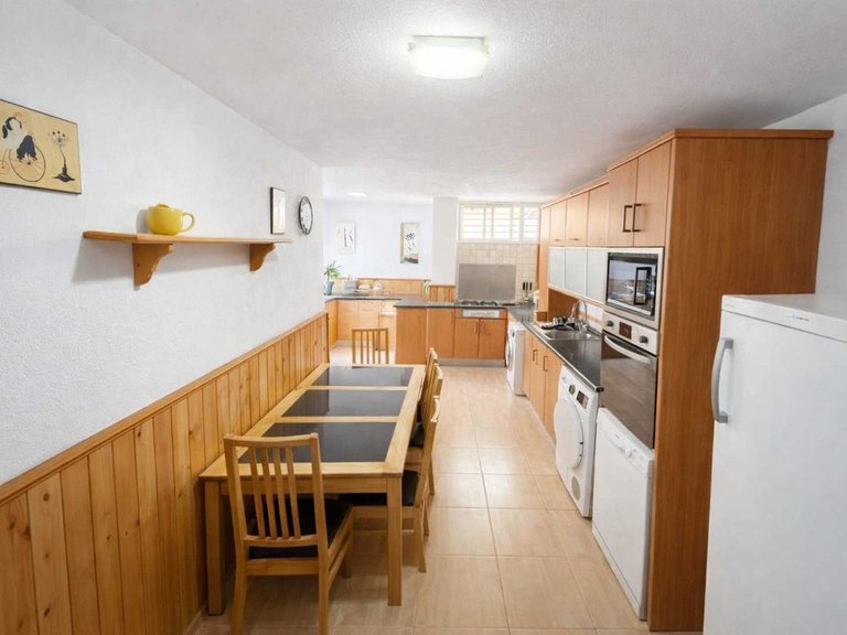 Apartment for Sale in Marbella, Malaga 9