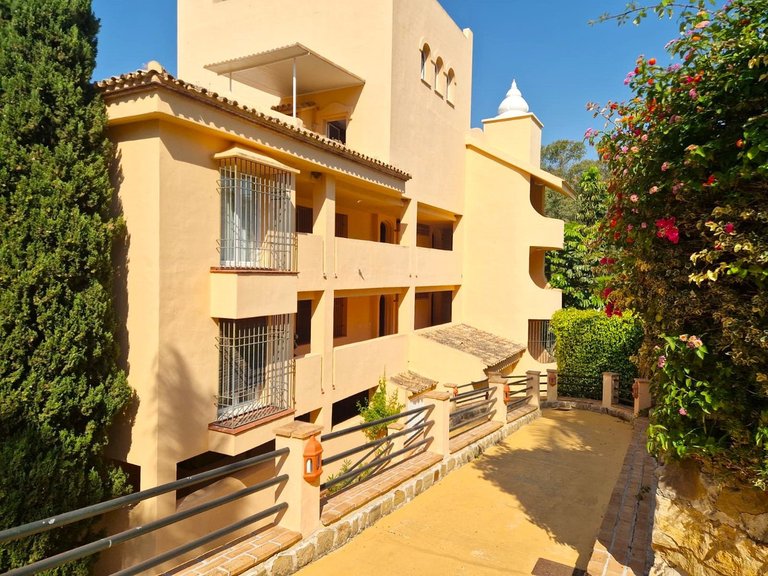 Apartment for Sale in Elviria, Malaga 29