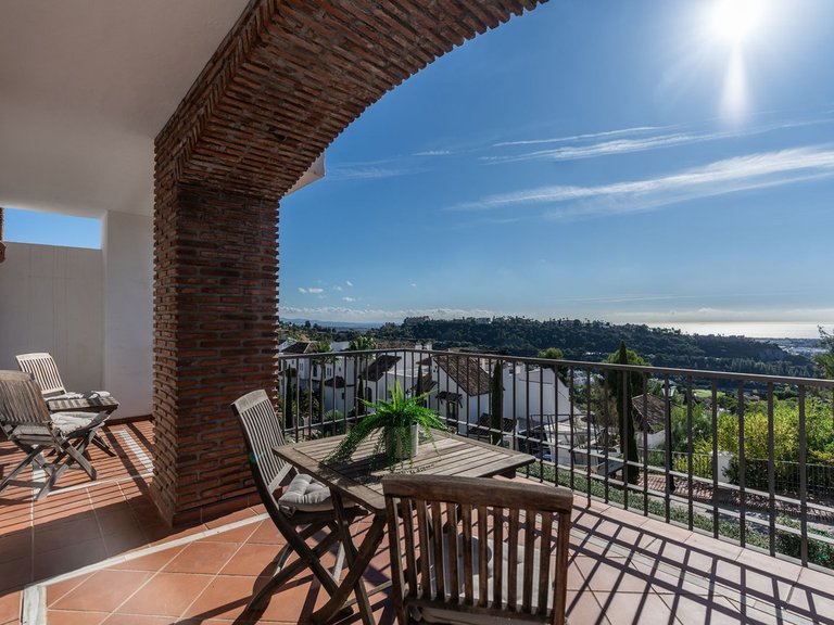 Apartment for Sale in Los Arqueros, Malaga 14