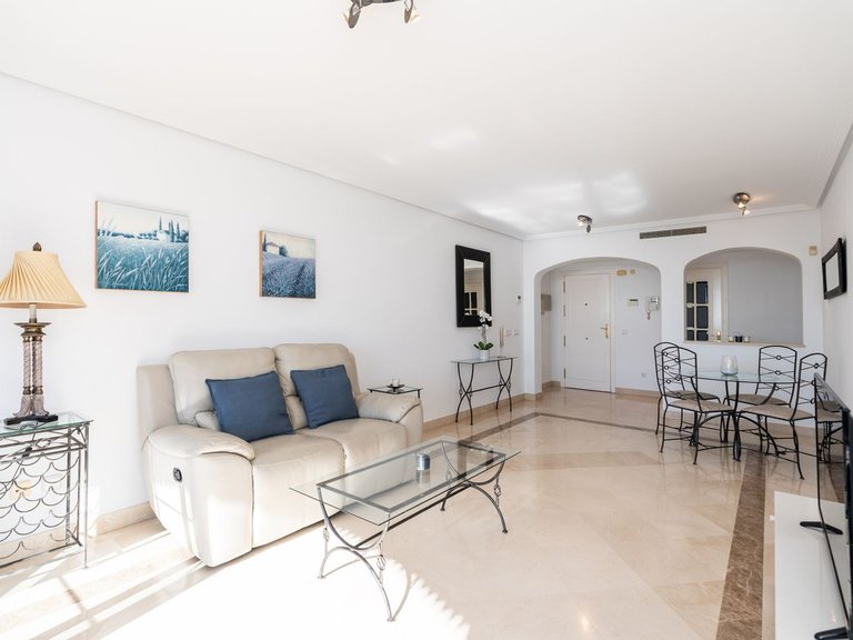 Apartment for Sale in Los Arqueros, Malaga 5