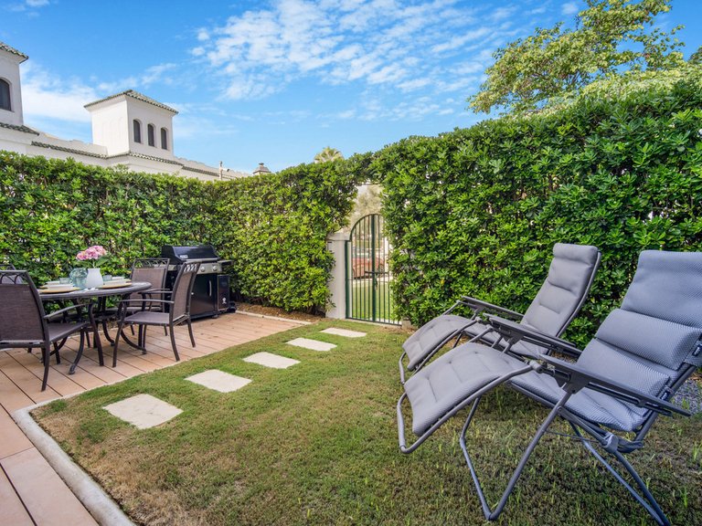 Villa for Sale in The Golden Mile, Malaga 7