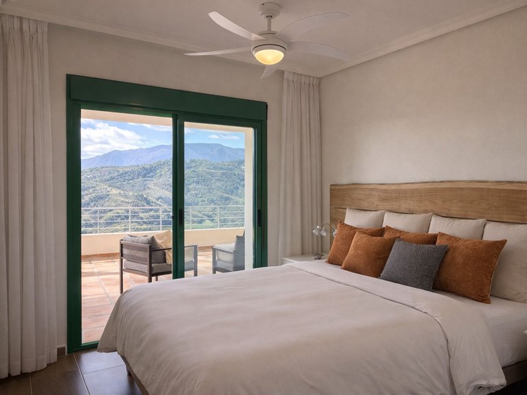 Apartment for Sale in Selwo, Malaga 11