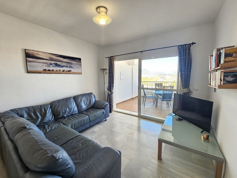 Apartment for Sale in Miraflores, Malaga 5