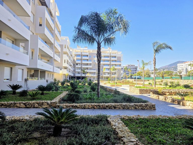 Apartment for Sale in Nueva Andalucía, Malaga 36