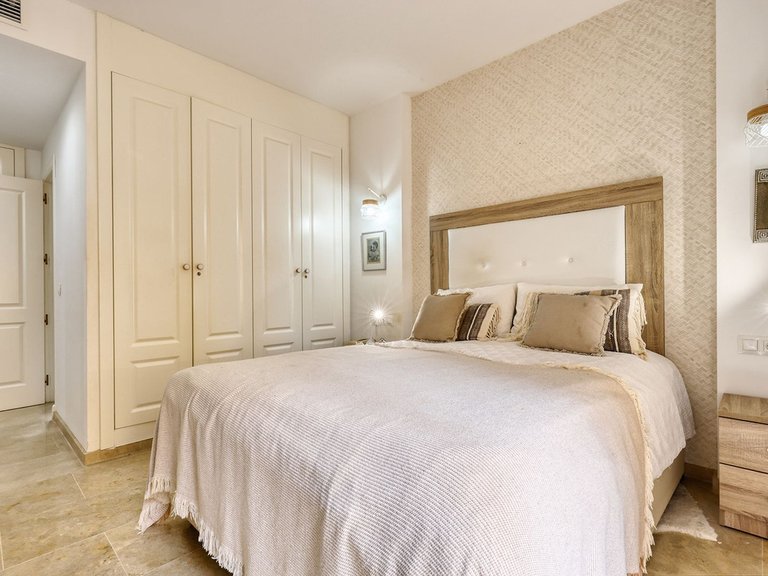 Apartment for Sale in La Duquesa, Malaga 25