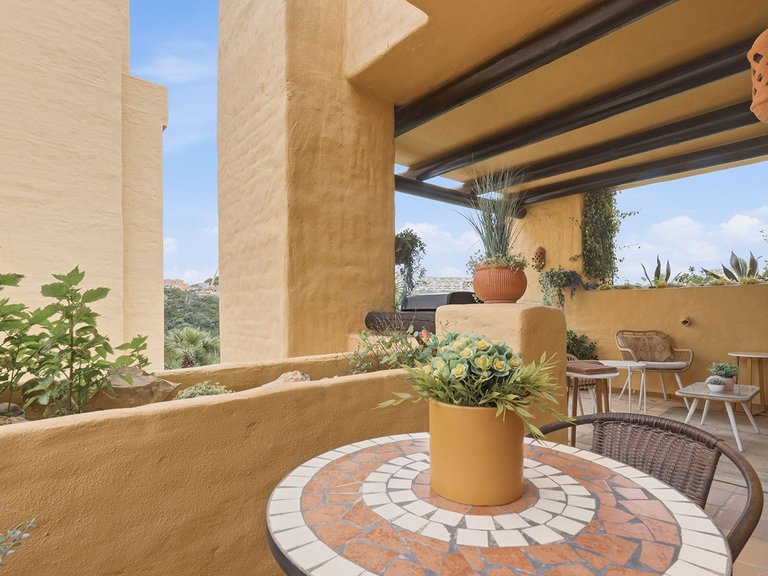 Apartment for Sale in La Duquesa, Malaga 28