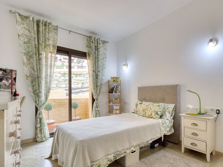 Apartment for Sale in La Duquesa, Malaga 42