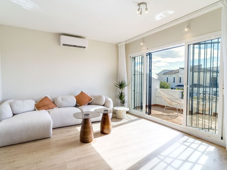 Apartment for Sale in Miraflores, Malaga 4