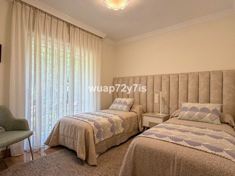 Apartment for Sale in Elviria, Malaga 25